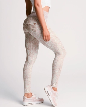 *Blush & Bashful* (Dream Light Leggings)
