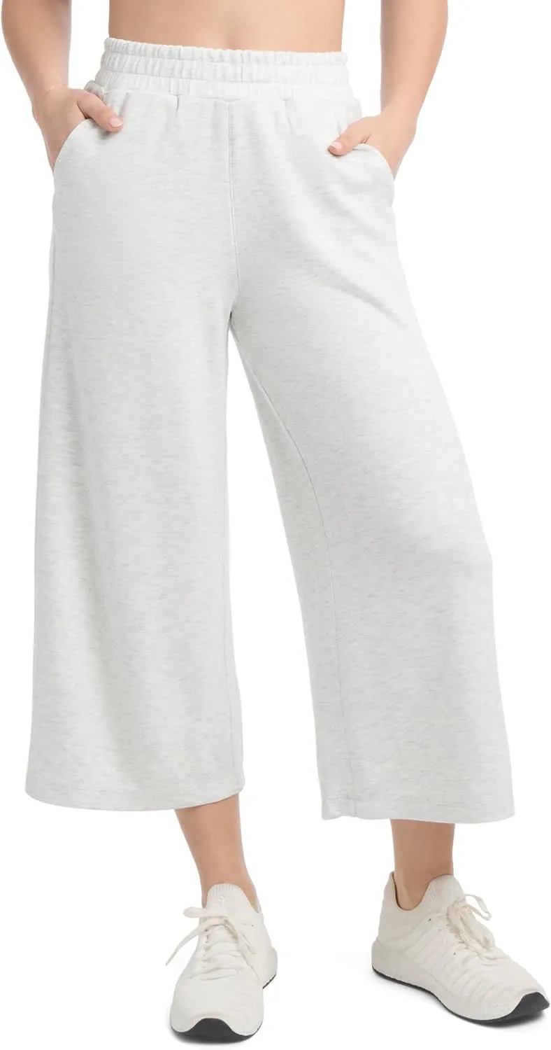 Danskin Women's Luxe Cropped Gaucho Pants