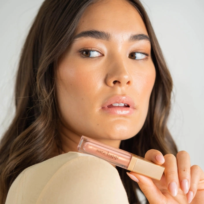 Hydrating Lip Gloss || The Rose Gold Slip