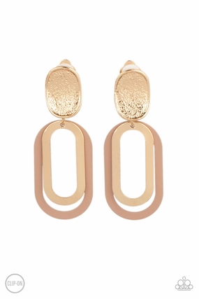 Melrose Mystery Brown
Clip-On Earrings Paparazzi