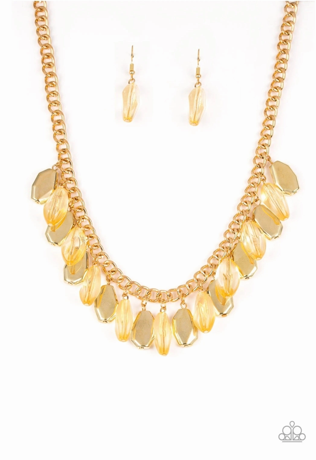 Paparazzi Fringe Fabulous - Gold Necklace