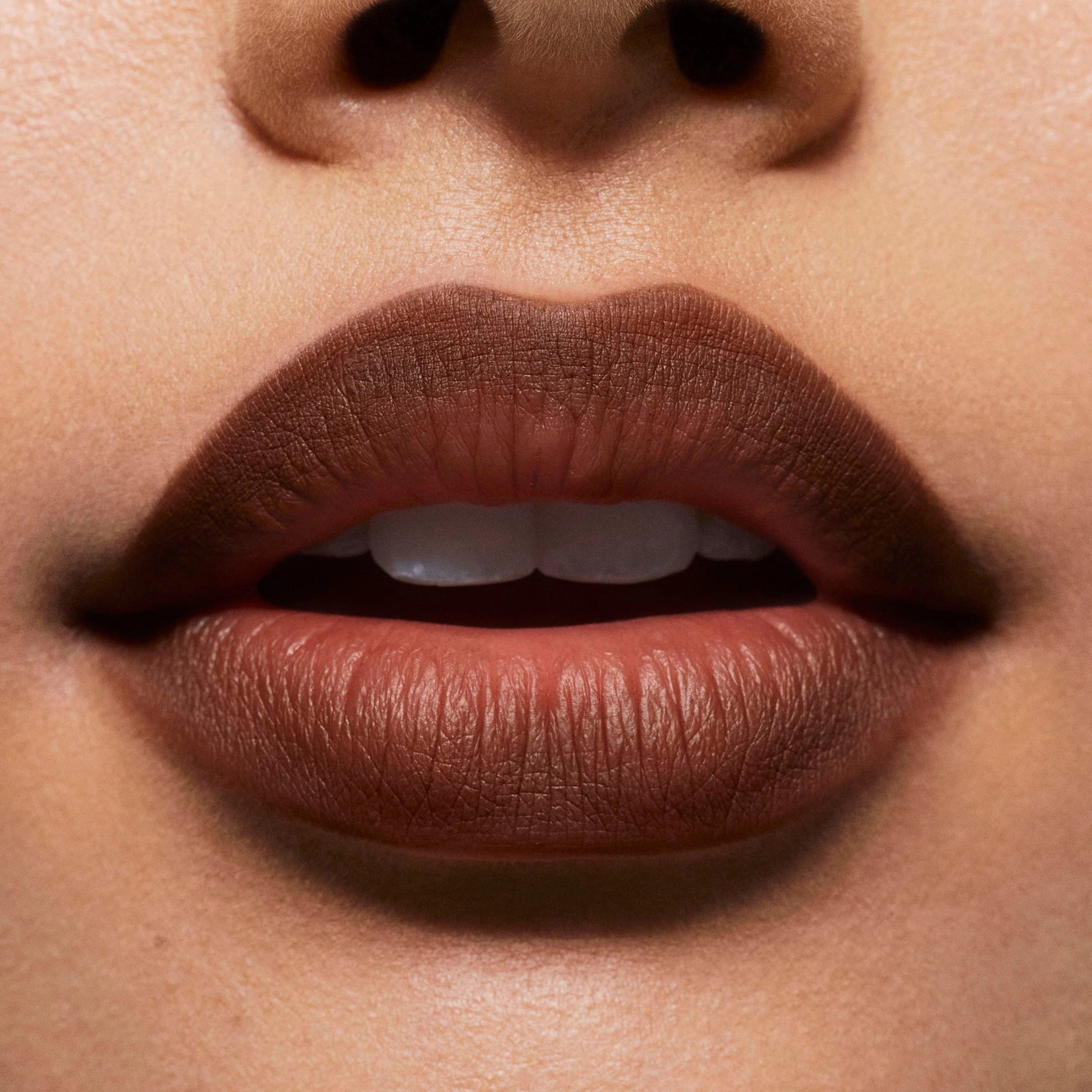 Precision Pout Lip Liner