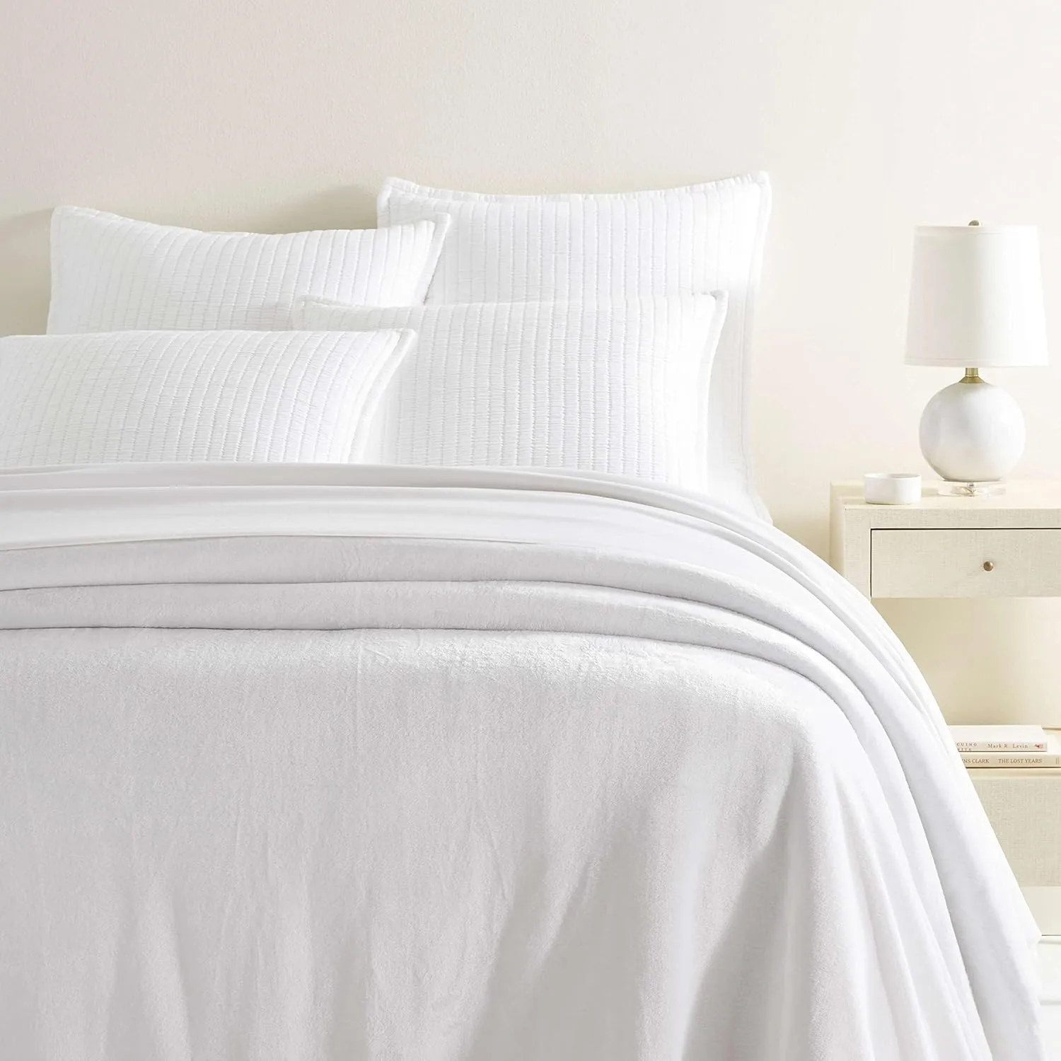 Sheepy Fleece 2.0 White Blanket, Full/Queen Size, White Solid Pattern