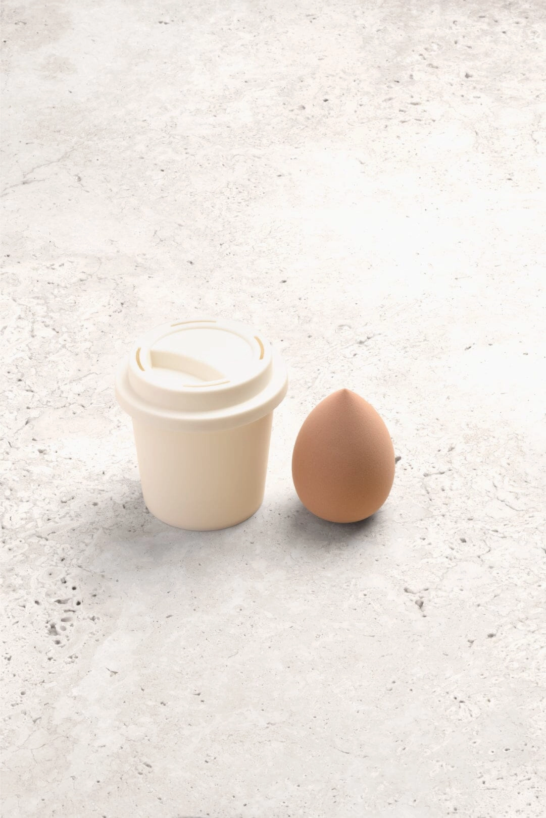 Skin Perfector HD Serum Foundation & Beauty Sponge (With Cup)
