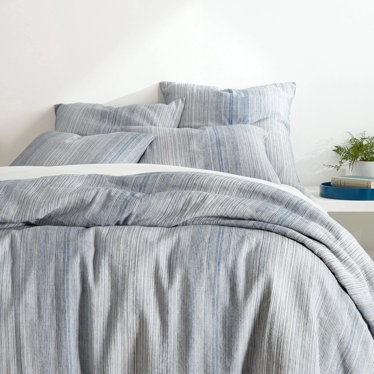 Sterling Stripe Linen Blue Duvet Cover, Full/Queen Size, Blue Stripe Pattern