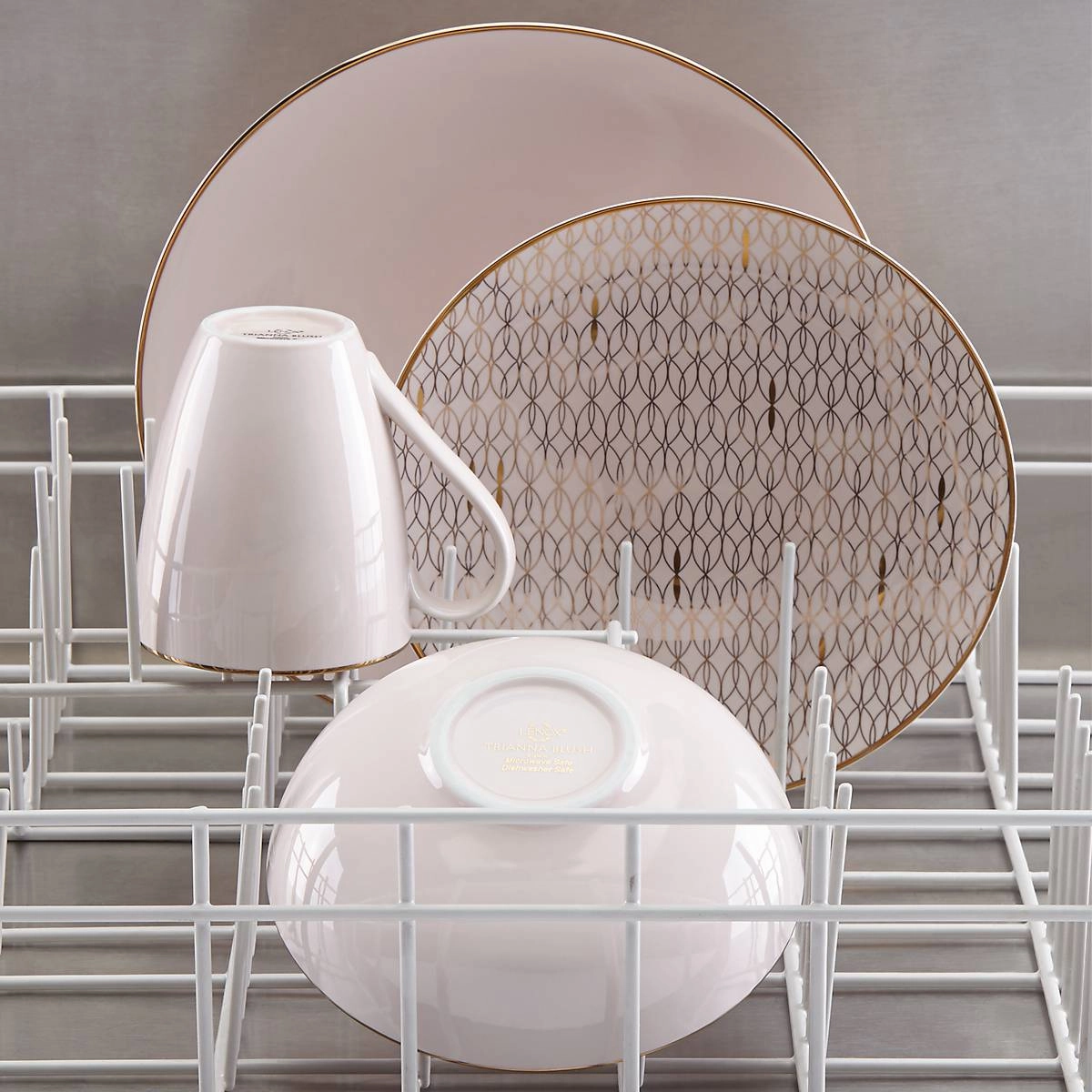 Trianna Blush 4-Piece Place Setting