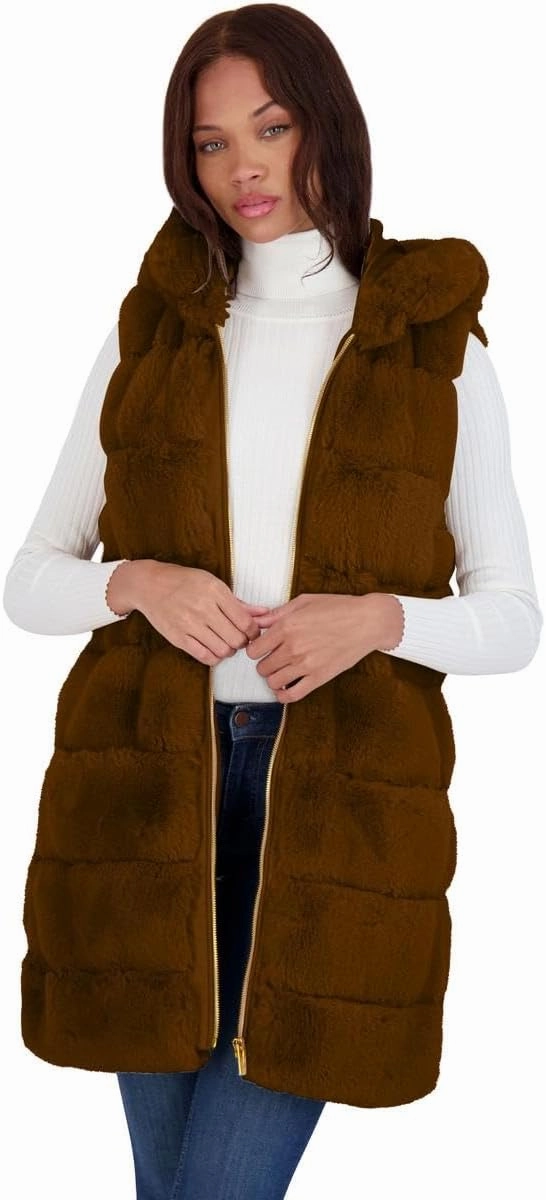 VIA SPIGA Women's Grooved Faux Fur Hooded Vest