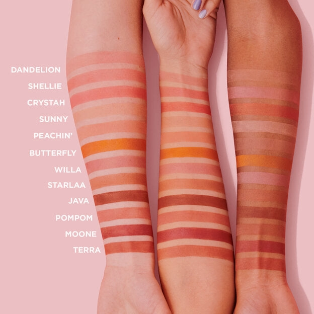 Wonderful World Silky-Soft Powder Blush - Dandelion